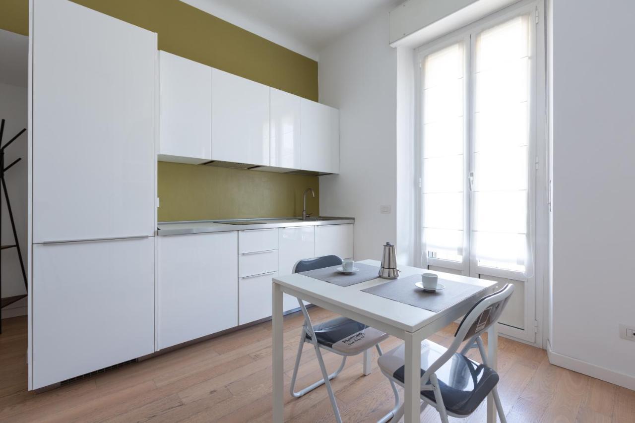 Easytopstay - Porta Nuova Bright Studio — Foto 2